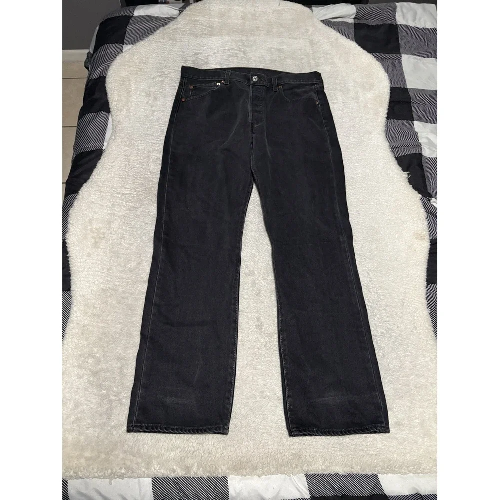 Levi's 501 Men's Straight Black Denim Jeans Size 34x30 Pants Button Fly